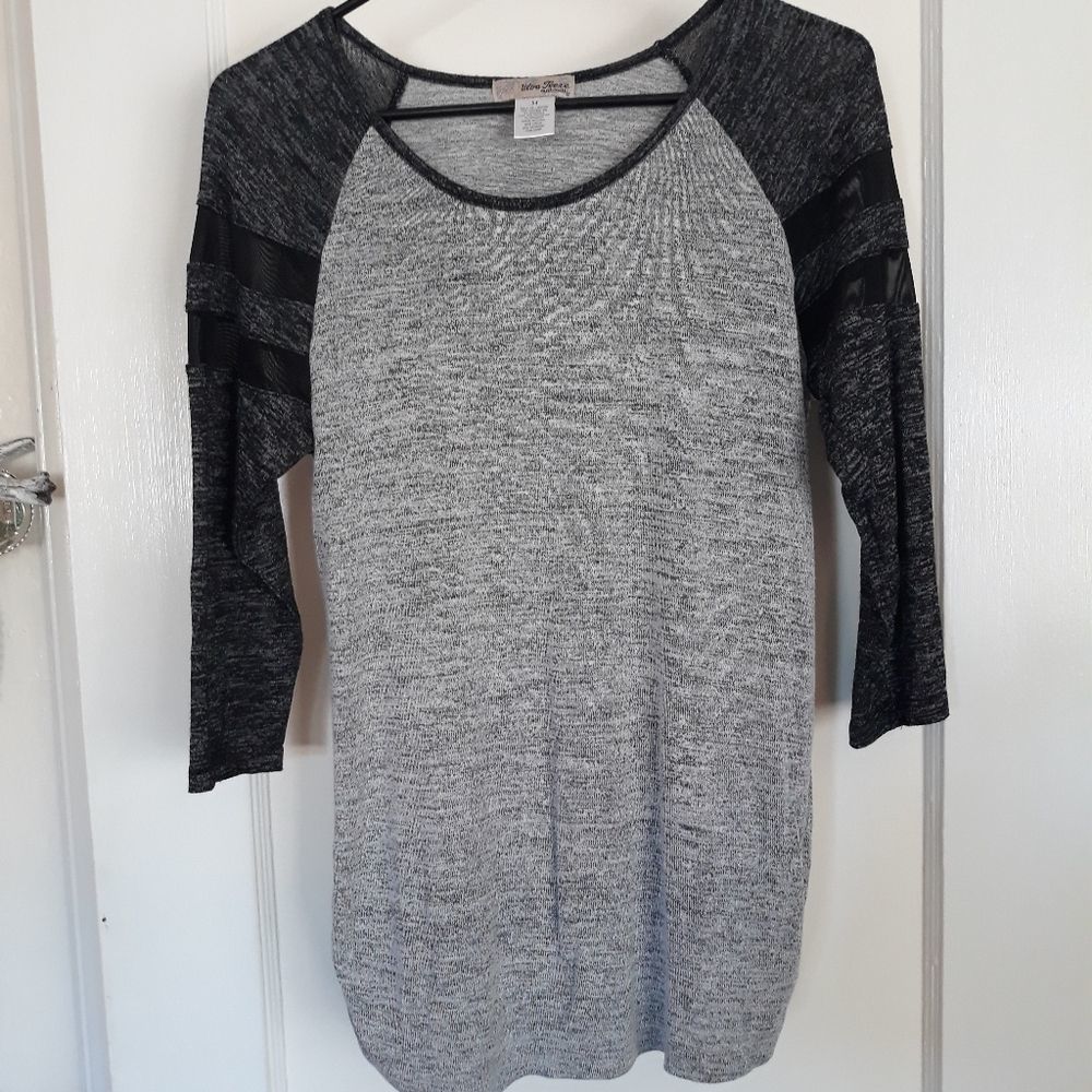 Maternity shirt 